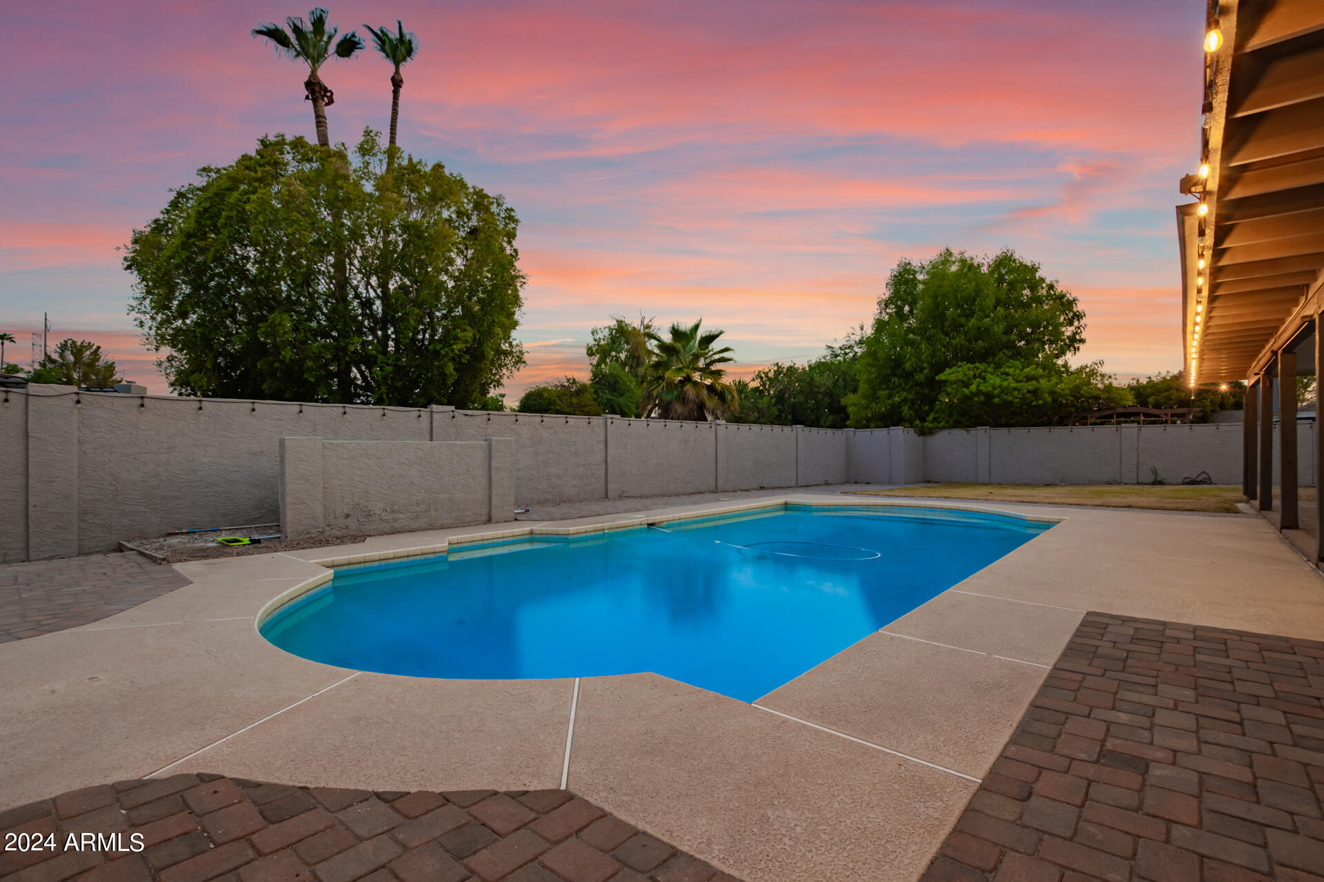 1893 East Bendix Drive Tempe, AZ 85283 - Photo 5 of 40 63 - Bendix