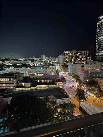 $379,900 | 1800 Collins Avenue, Unit 15B, Miami Beach, FL 33139