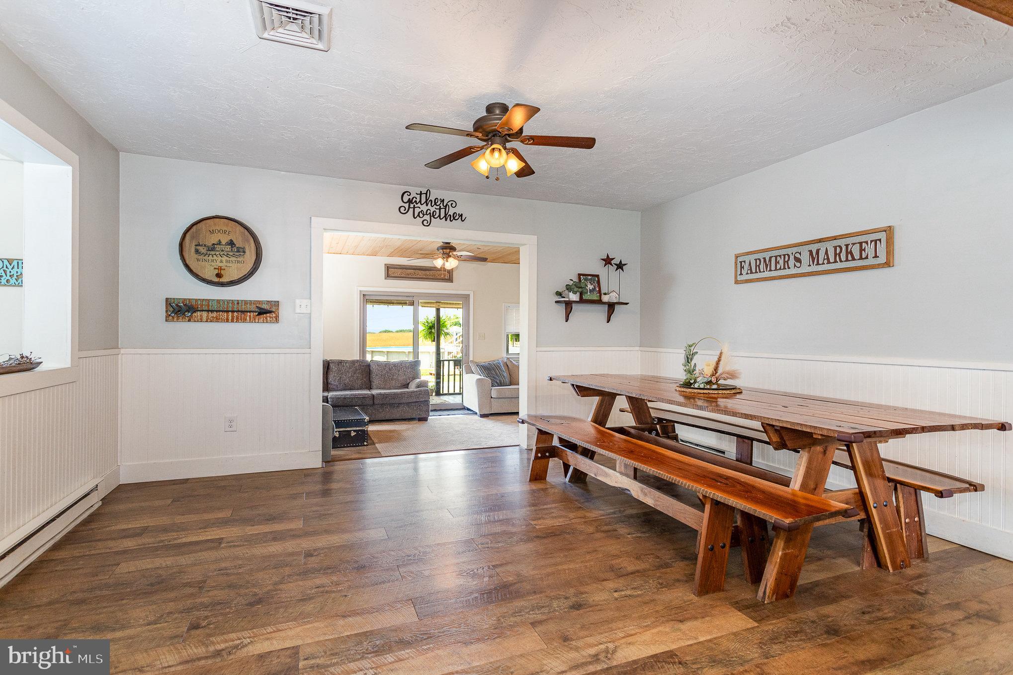 470 Red Hill Road Hanover, PA 17331 - Photo 20 of 60 Large Dining Area