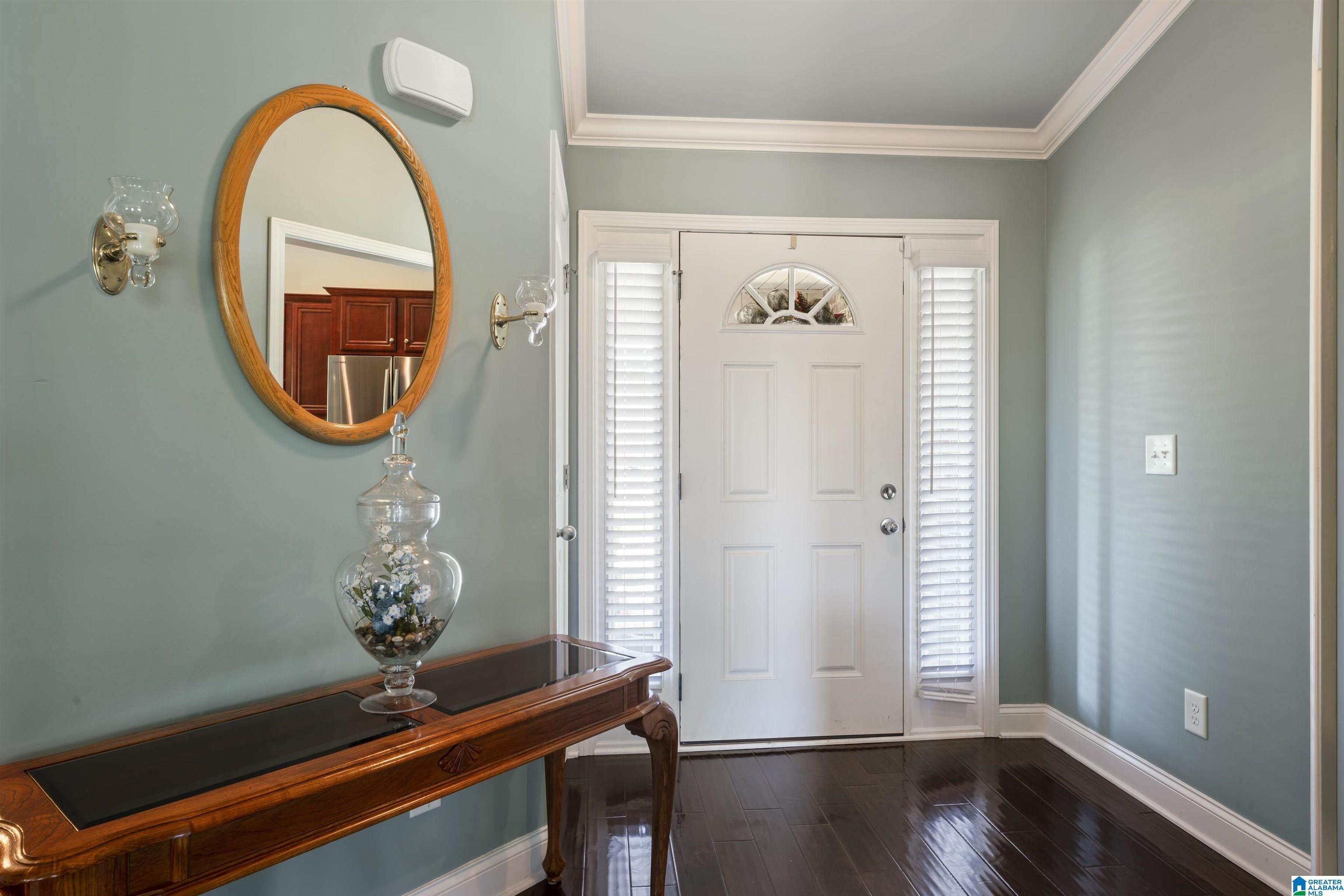 1020 Conner Circle Alabaster, AL 35007 - Photo 2 of 43 Gallery Image 2