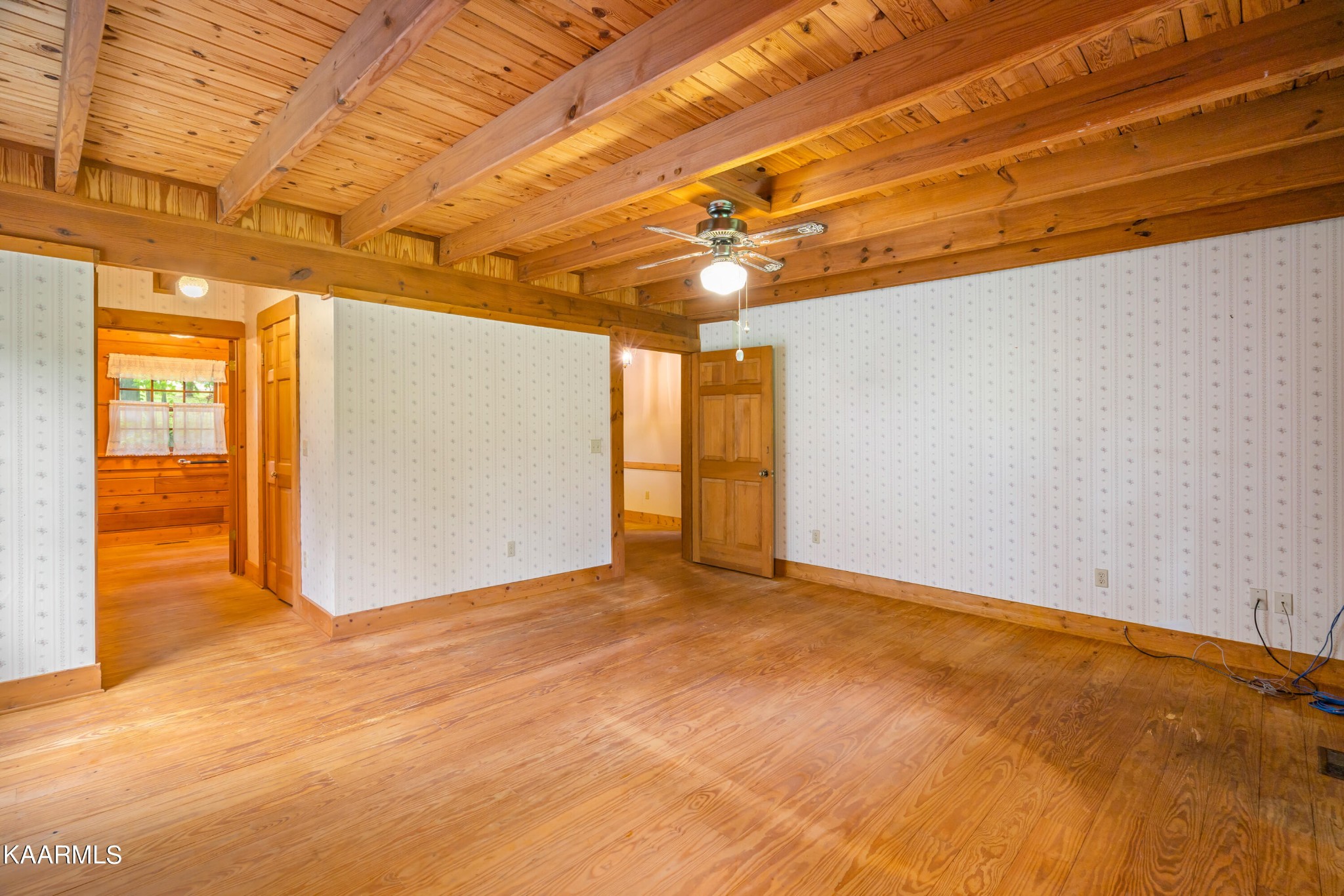 558 Emory River Road Harriman, TN 37748 - Photo 15 of 39 Gallery Image 15