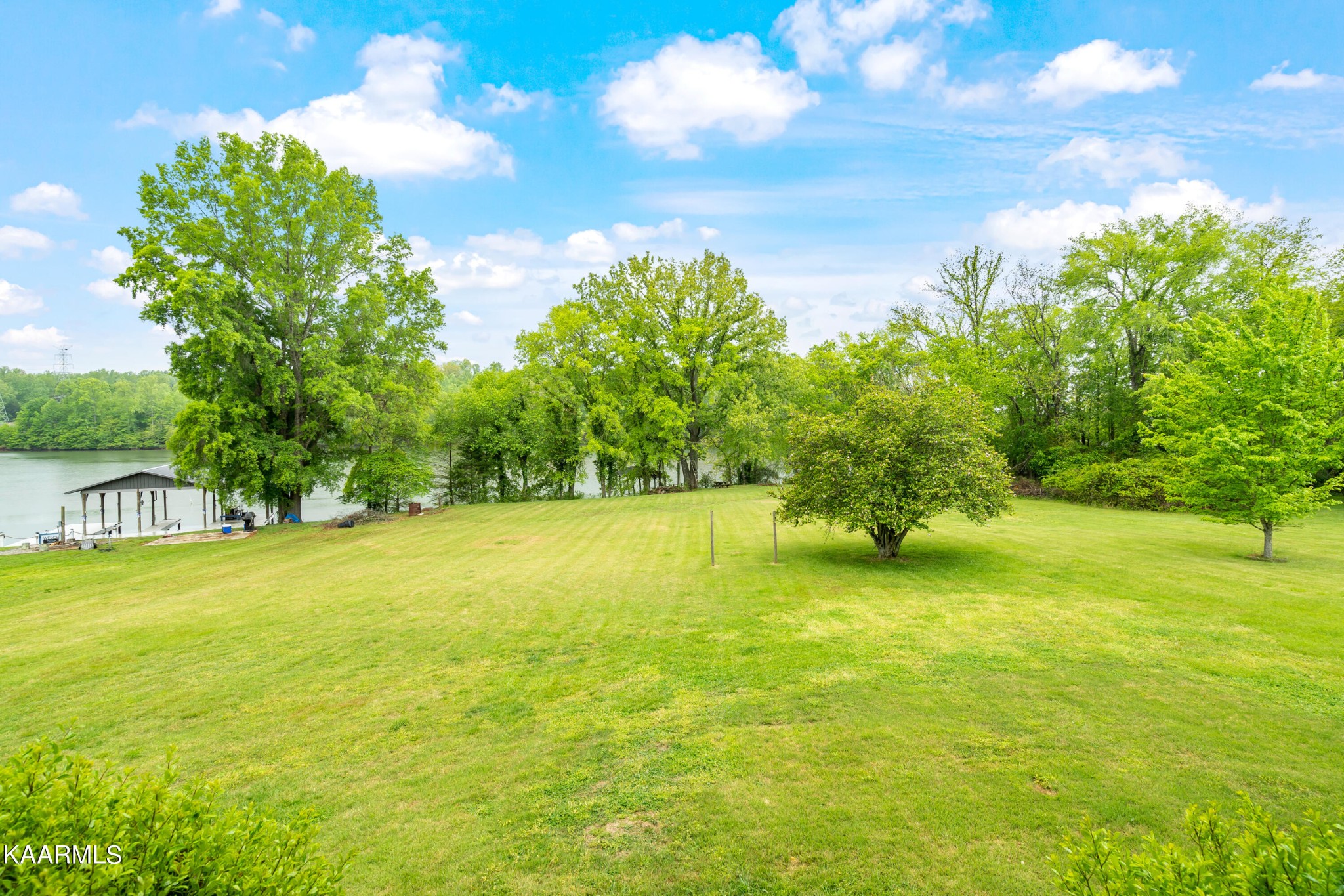 558 Emory River Road Harriman, TN 37748 - Photo 3 of 39 Gallery Image 3
