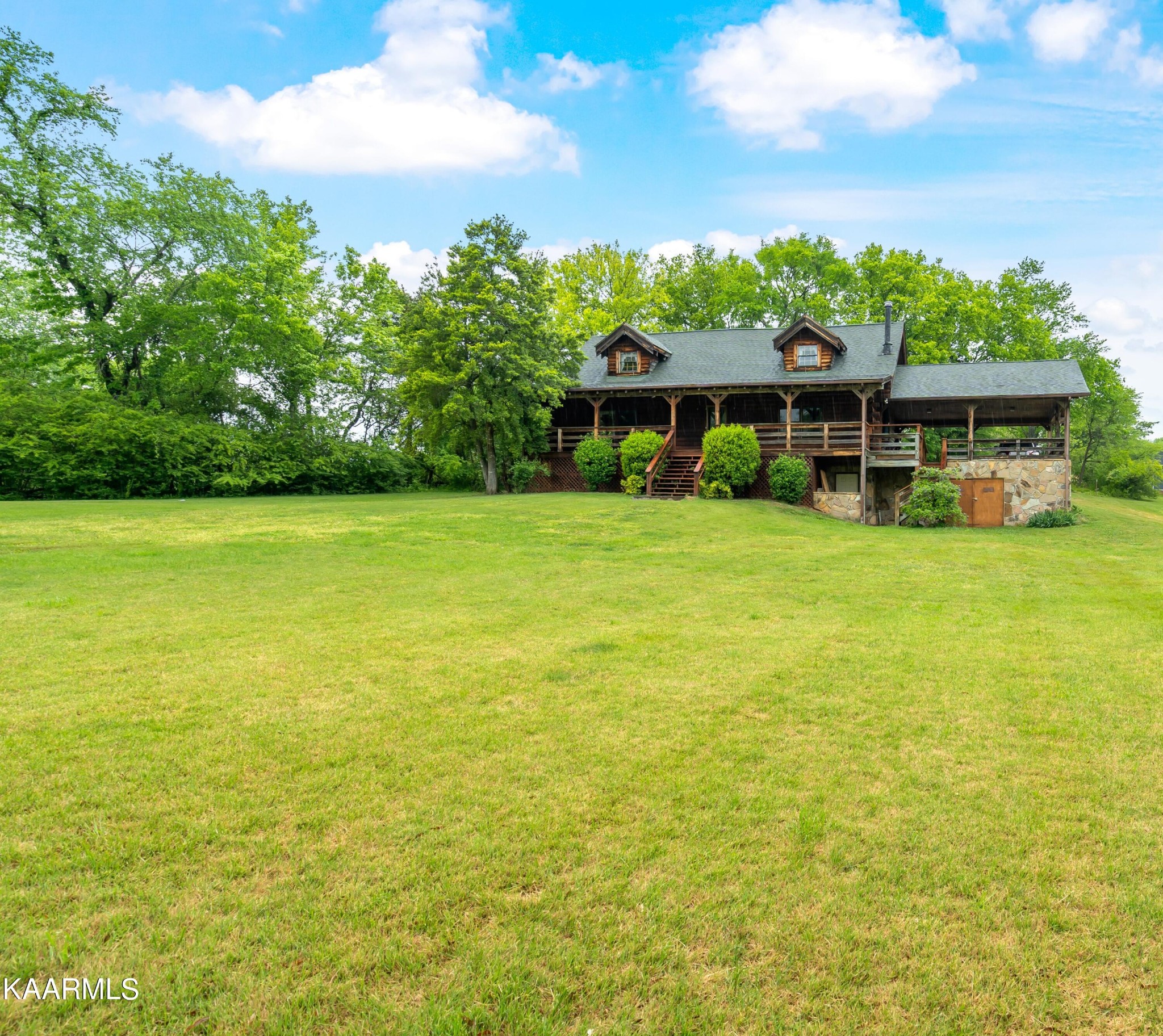 558 Emory River Road Harriman, TN 37748 - Photo 35 of 39 Gallery Image 35