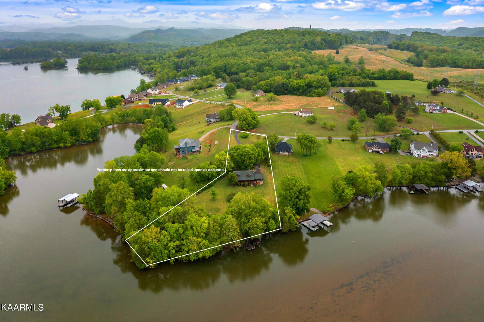 558 Emory River Road Harriman, TN 37748 - Photo 8 of 39 Gallery Image 8