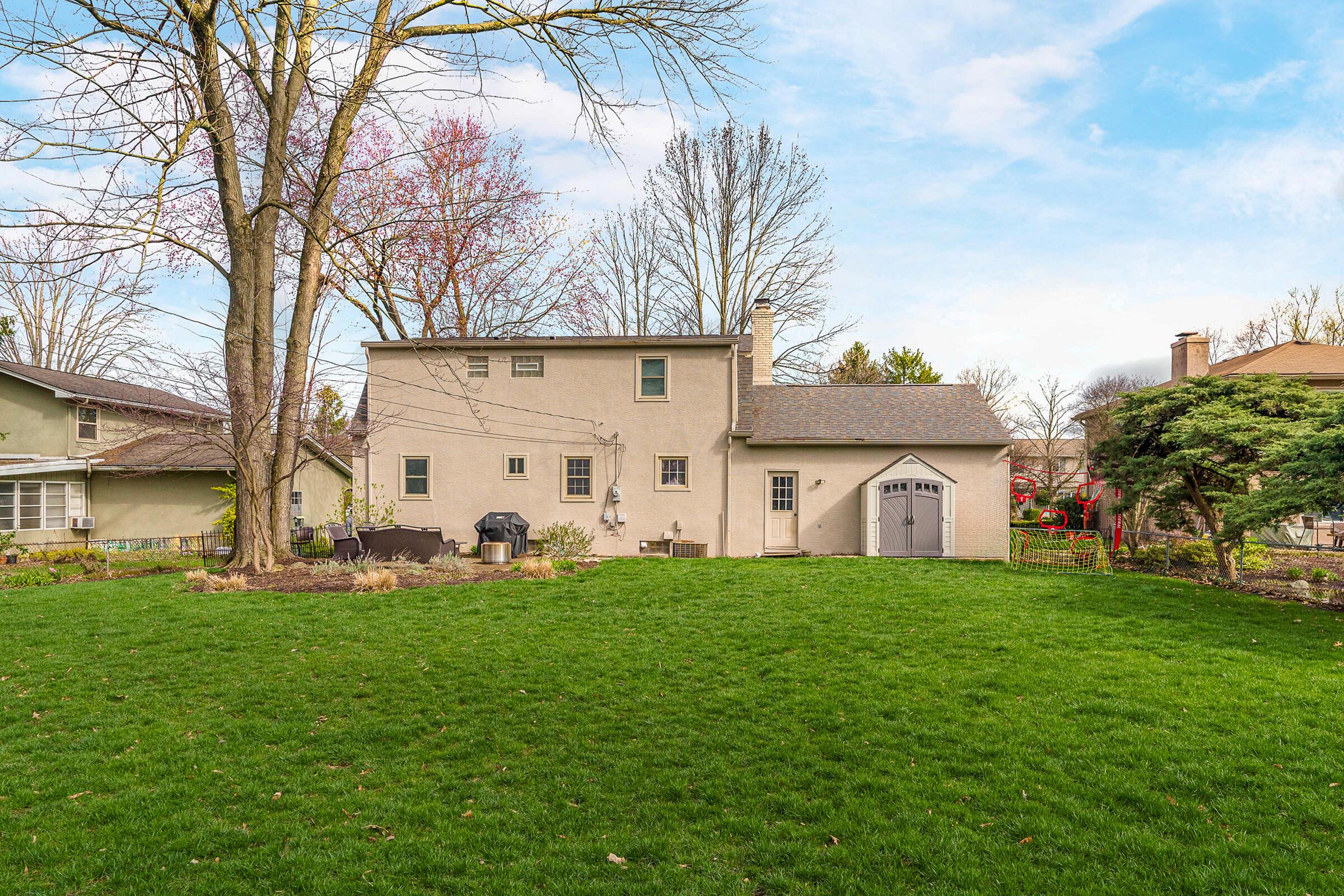 1437 Reymond Road Columbus, OH 43220 - Photo 30 of 37 Back Exterior