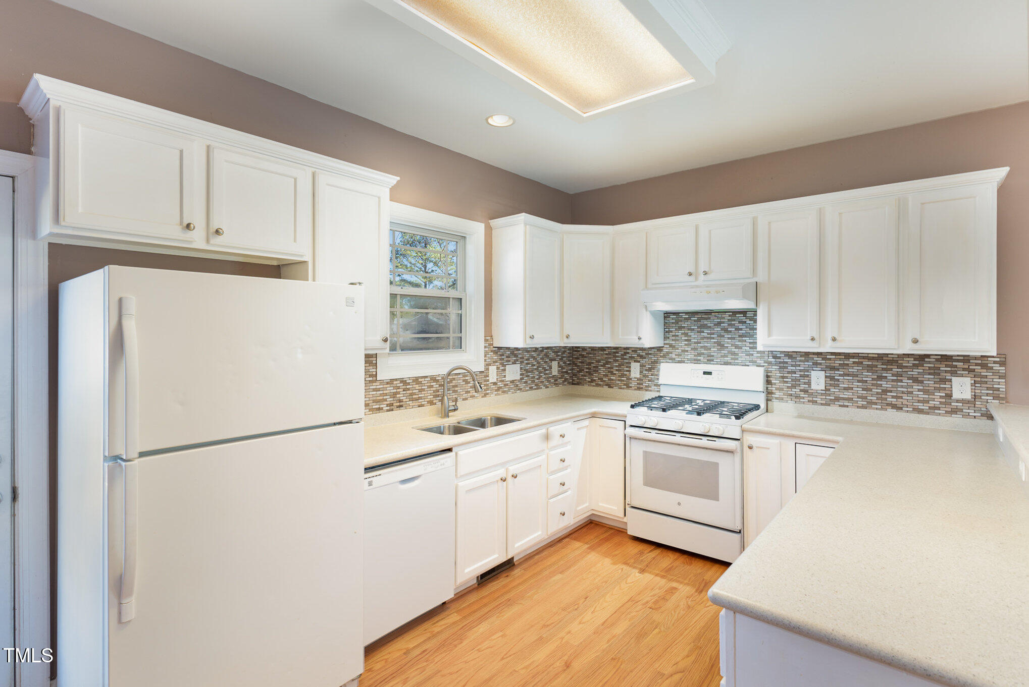 307 Rushing Wind Way Apex, NC 27502 - Photo 14 of 40 017_file_412