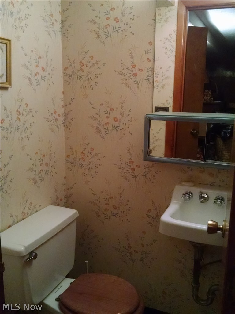 2244 Center Road Avon, OH 44011 - Photo 7 of 15 Gallery Image 7