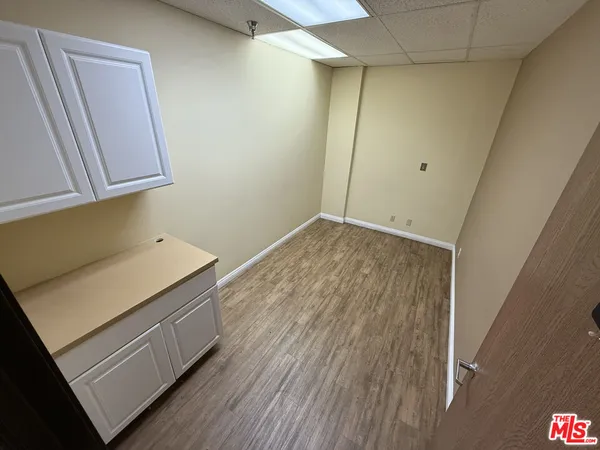 $2,850 | 820 North Mountain Avenue, Unit 102, Upland, CA 91786