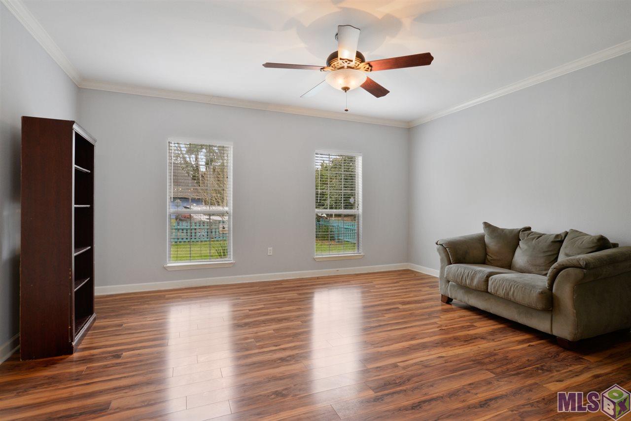 9354 Fox Run Avenue Baton Rouge, LA 70808 - Photo 2 of 15 Gallery Image 2
