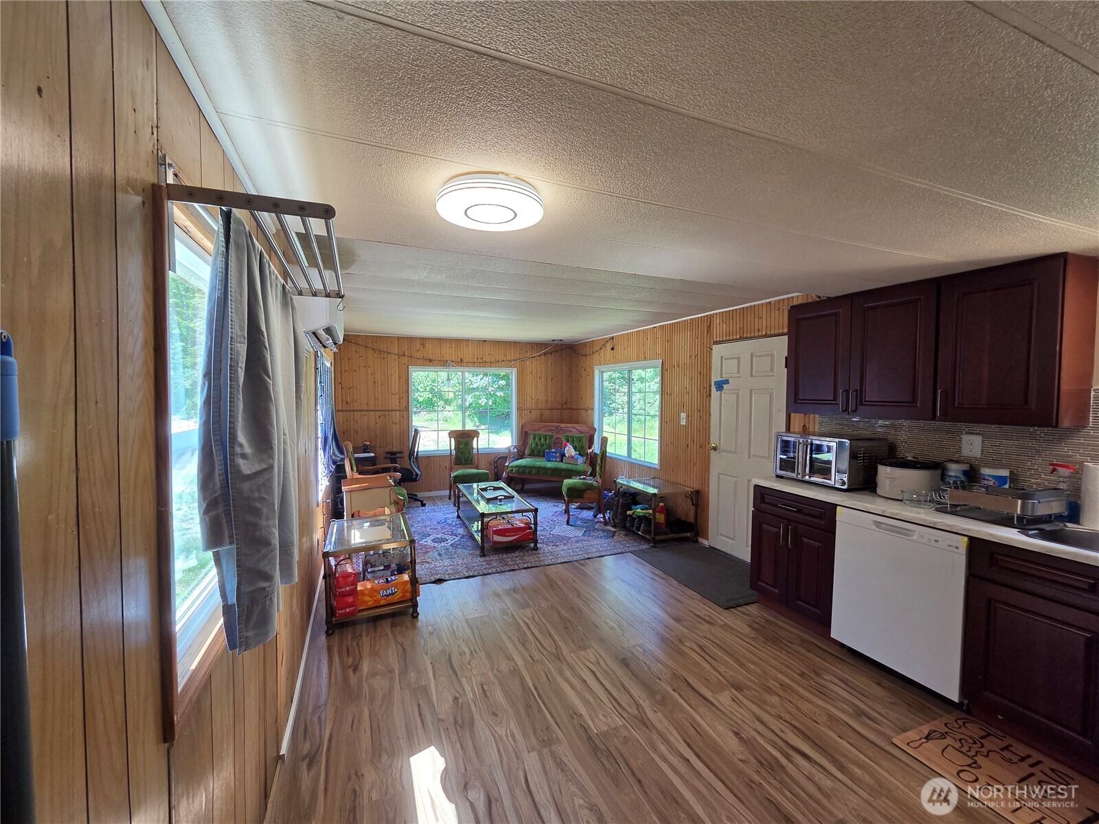 108 Savio Road East Randle, WA 98377 - Photo 3 of 33