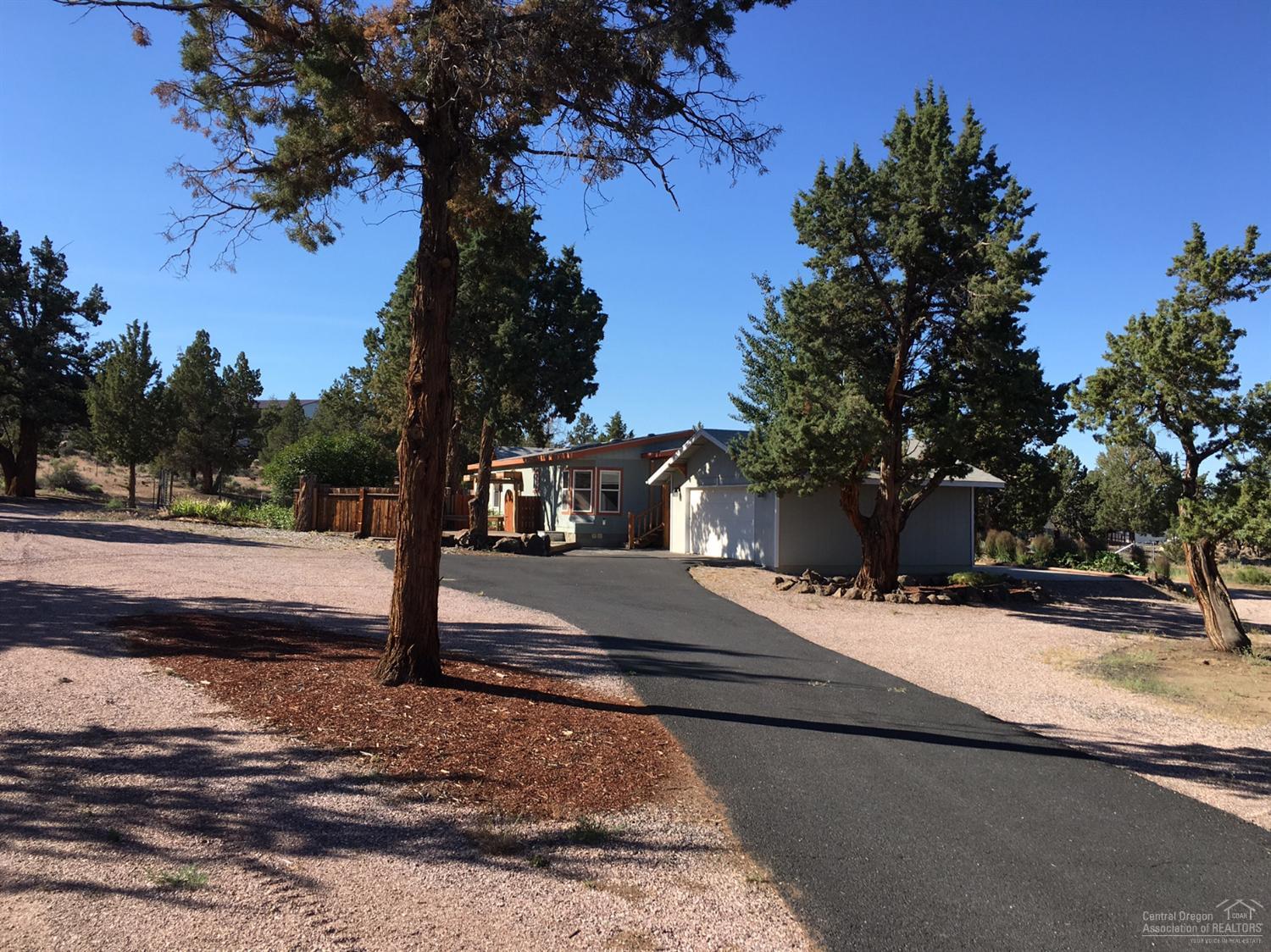 21300 Southwest Gift Road Bend, OR 97703 - Photo 1 of 19 View from Driveway Entry