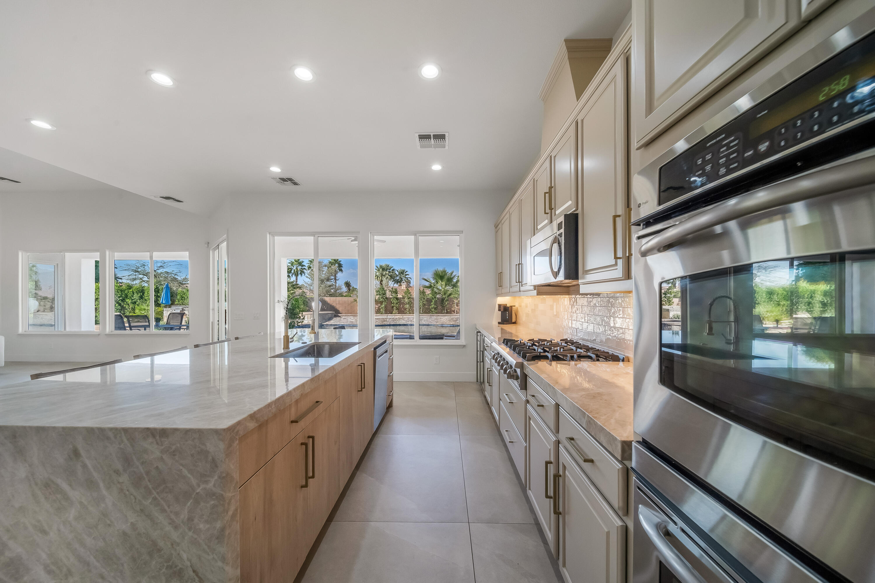 80262 Amazon Avenue Indio, CA 92201 - Photo 21 of 69 80262 amazon ave (8 of 116)