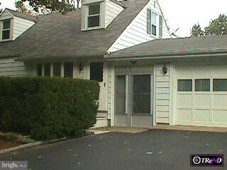 57 Fahnestock Road Malvern, PA 19355 - Photo 2 of 3 Gallery Image 2