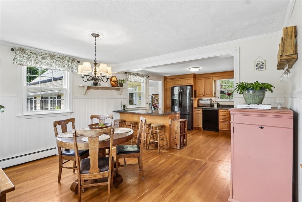 62 Charme Road Billerica, MA 01821 - Photo 7 of 41