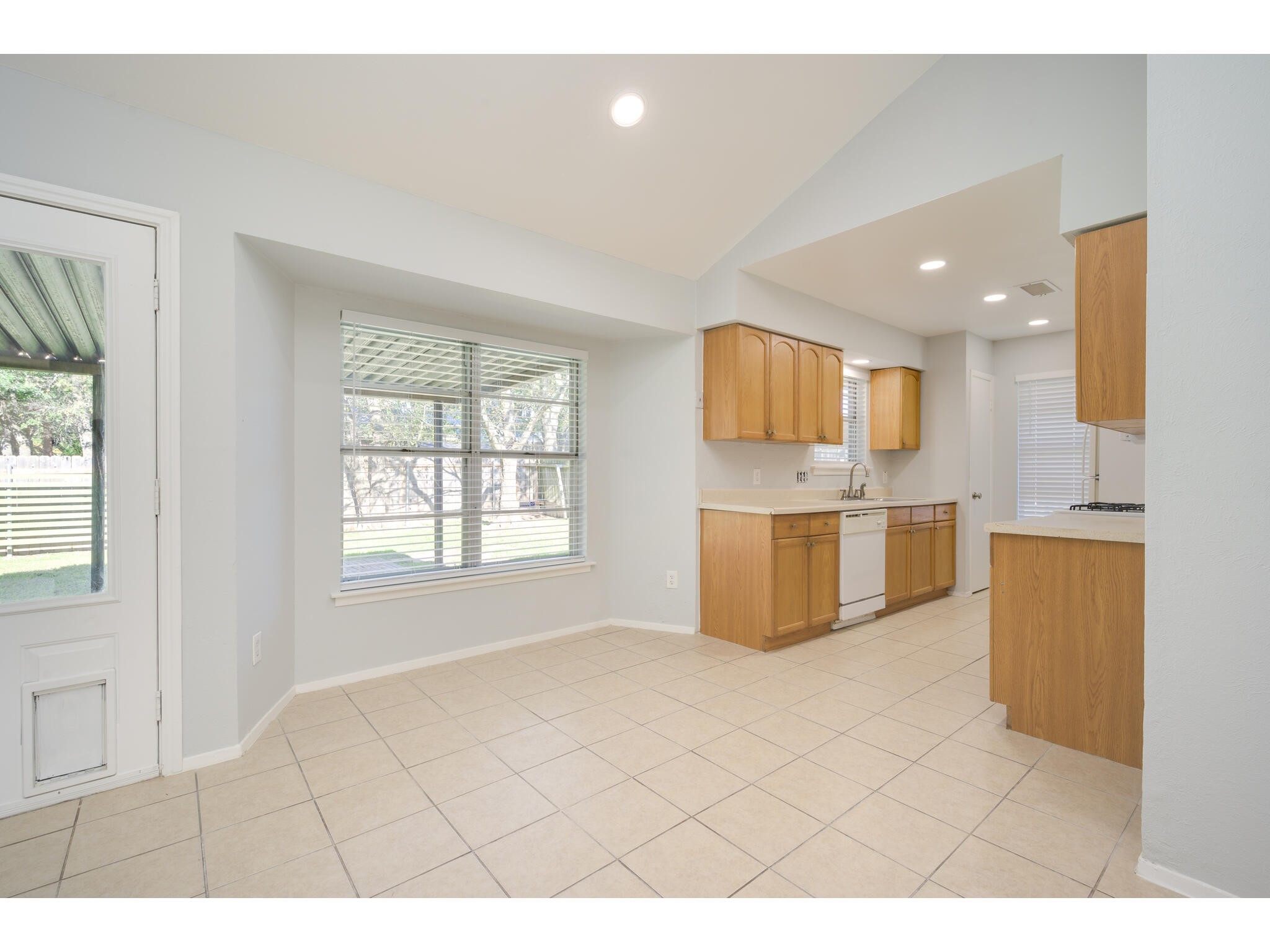 2104 Magazine Street Austin, TX 78727 - Photo 14 of 29