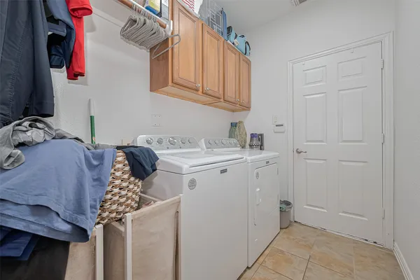 $4,600 | 157 East Frontera Circle, The Woodlands, TX 77382