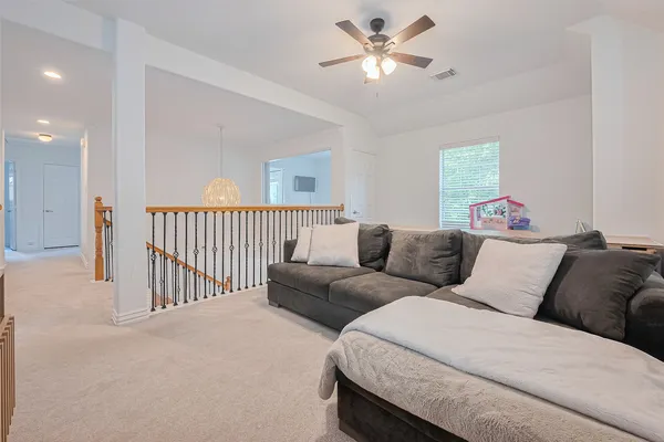 $4,600 | 157 East Frontera Circle, The Woodlands, TX 77382