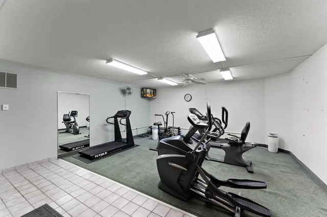 $279,900 | 1101 Sibley Memorial Highway, Unit 310, Lilydale, MN 55118