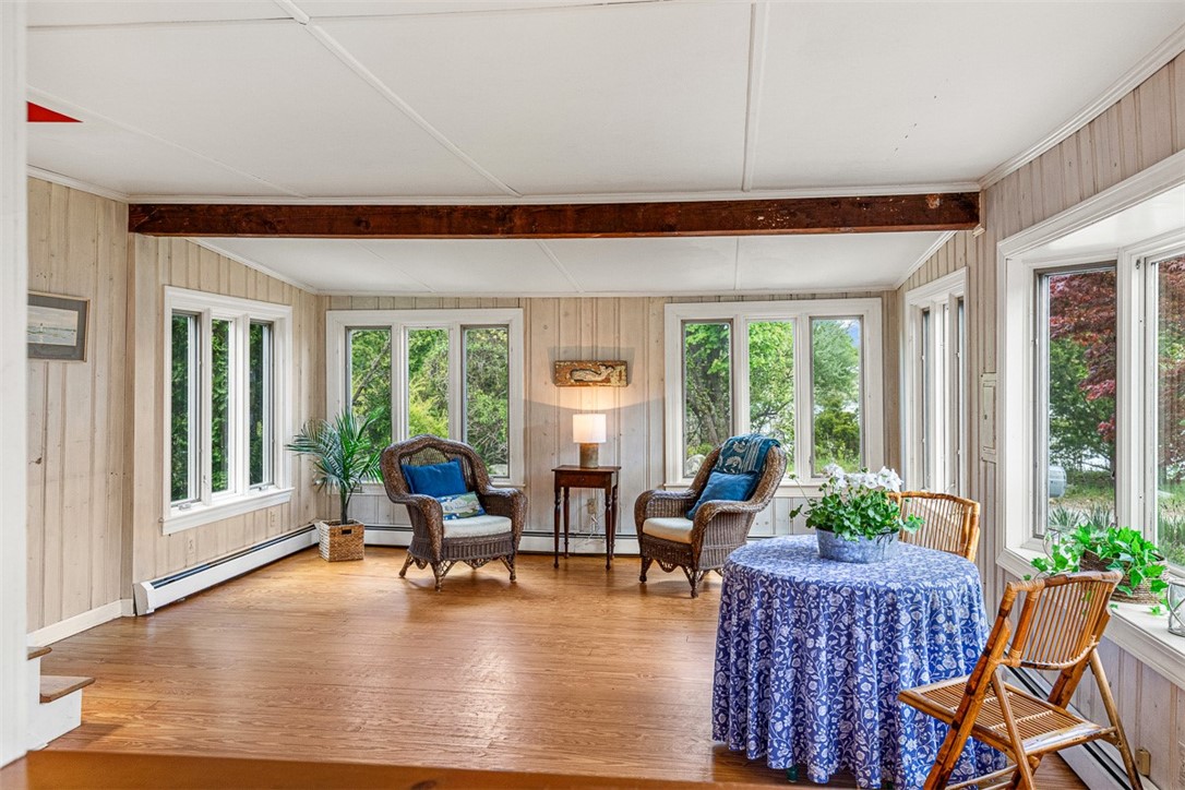 28 Byway Road Barrington, RI 02806 - Photo 6 of 35