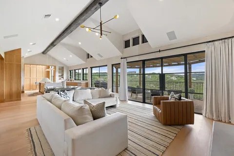 $6,970,000 | 1421 Circle Ridge Drive, West Lake Hills, TX 78746