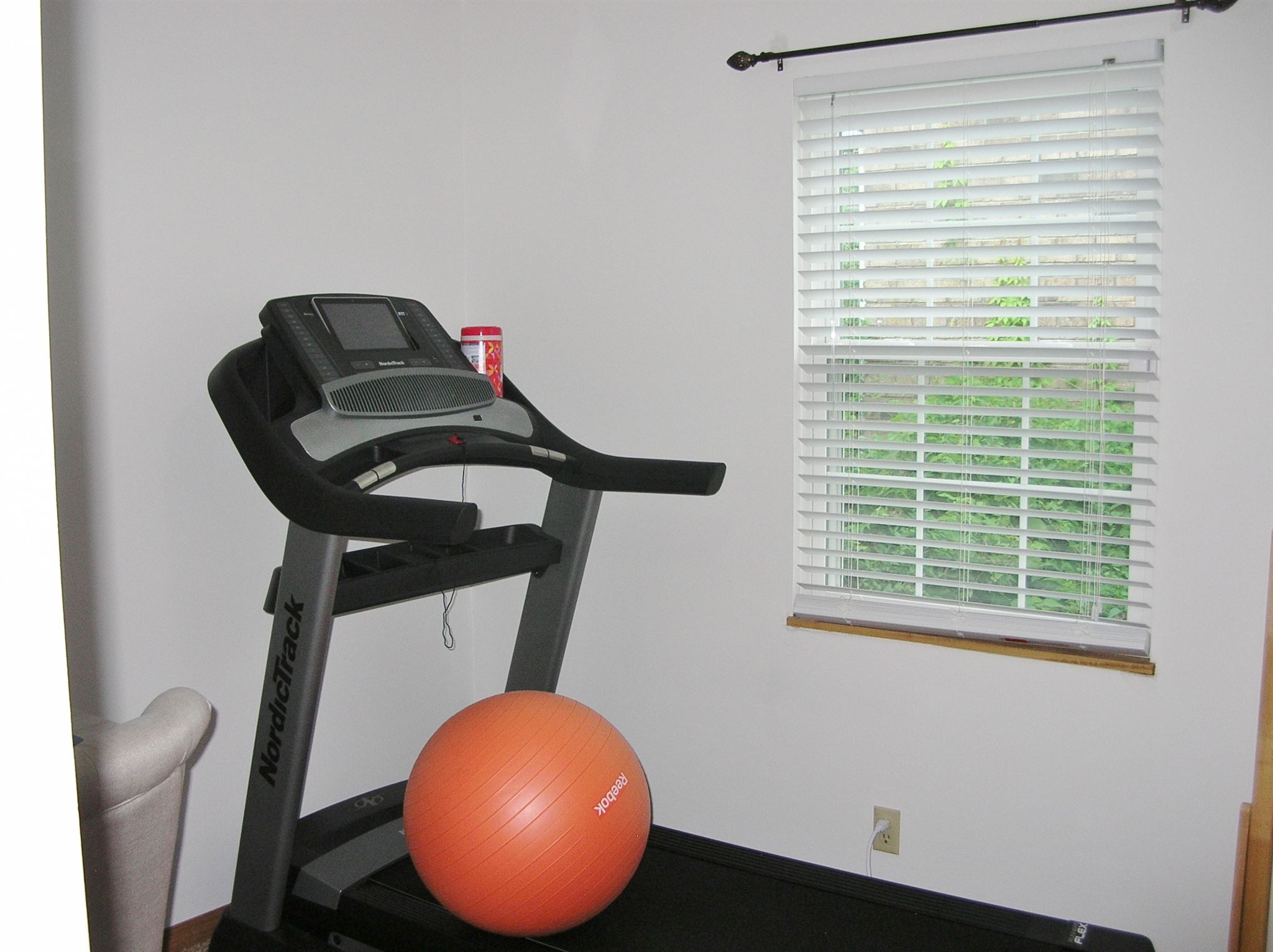 7807 Dry Branch Road Evansville, IN 47711 - Photo 14 of 23 Gallery Image 14