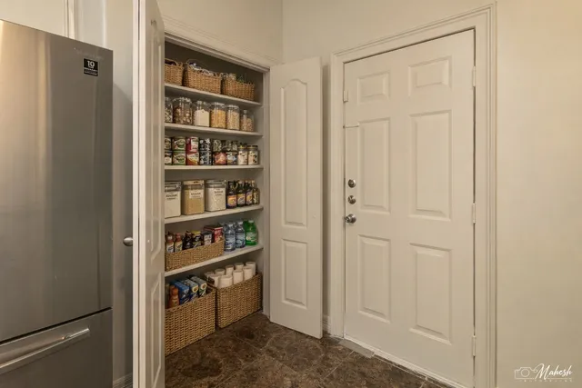 $300,000 | 10904 Panther Court, Houston, TX 77099