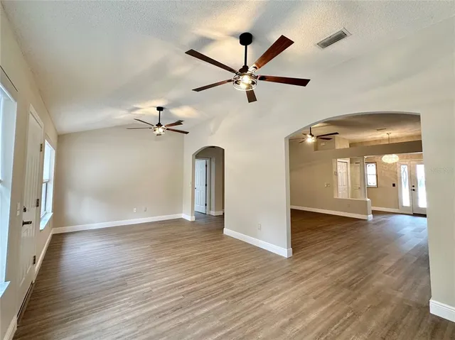 $2,600 | 206 Palermo Place, Lady Lake, FL 32159