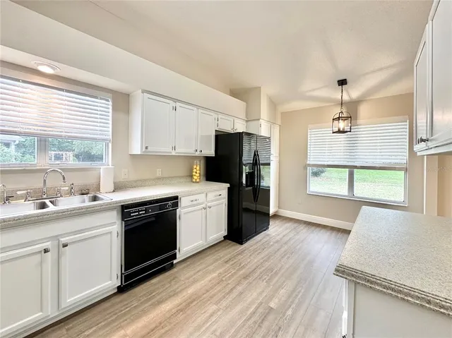 $2,600 | 206 Palermo Place, Lady Lake, FL 32159