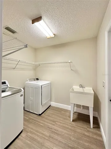 $2,600 | 206 Palermo Place, Lady Lake, FL 32159