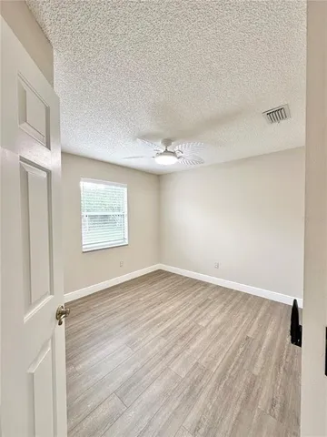 $2,600 | 206 Palermo Place, Lady Lake, FL 32159