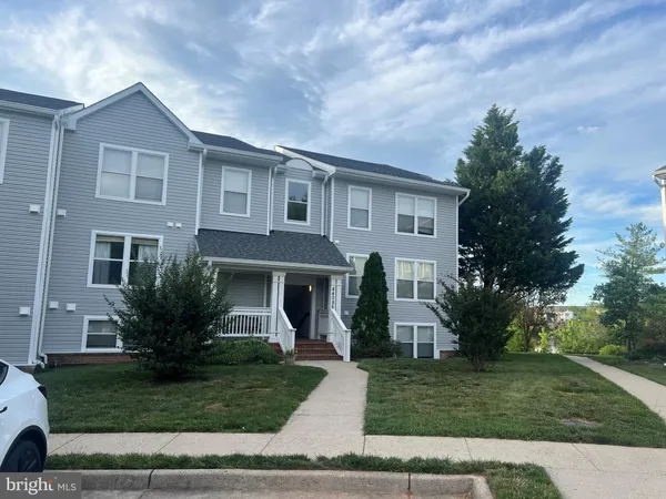 $2,650 | 44086 Natalie Terrace, Unit 301, Ashburn, VA 20147