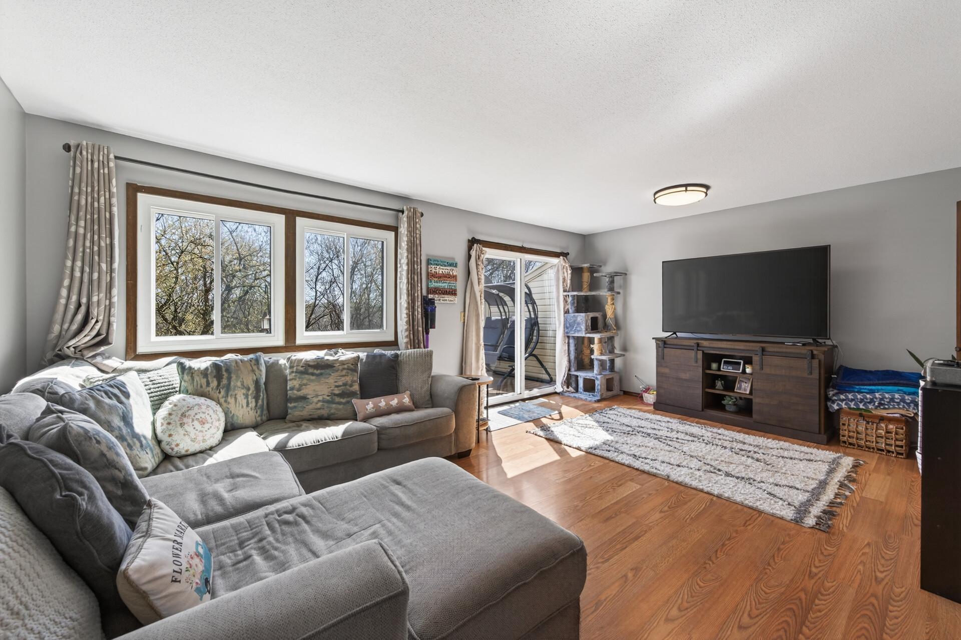 12293 Drake Street Northwest Coon Rapids, MN 55448 - Photo 5 of 29