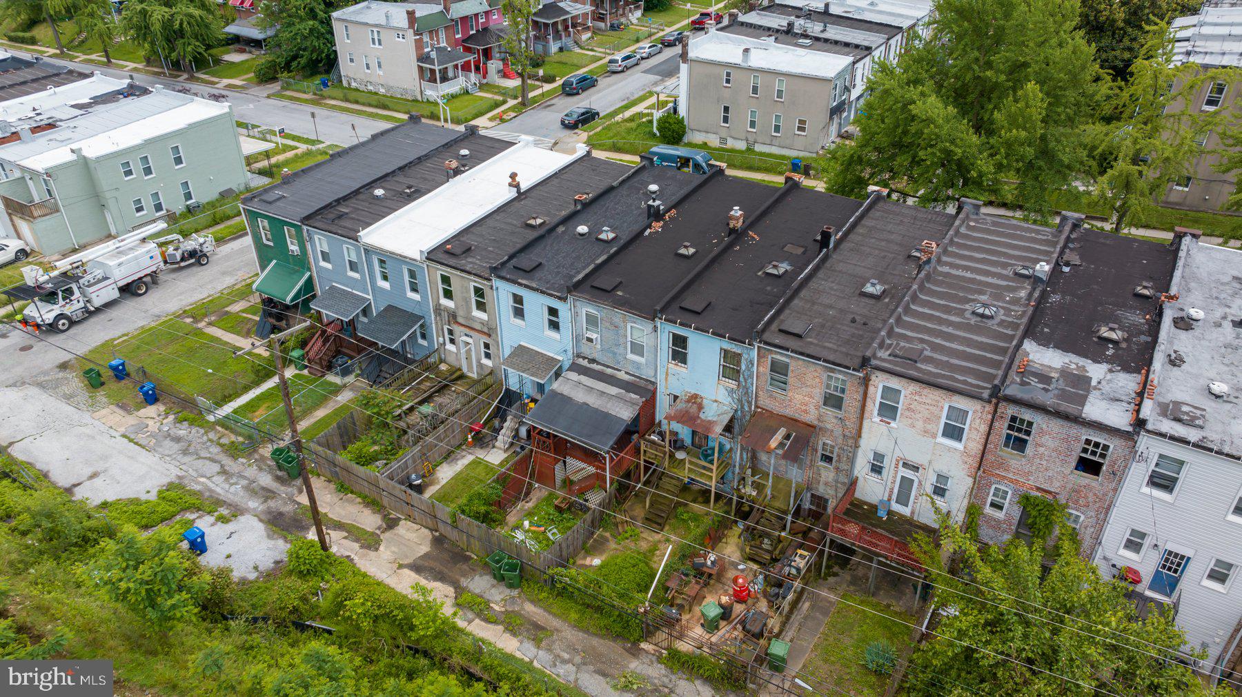 2810 Ellicott Driveway Baltimore, MD 21216 - Photo 10 of 11 an aerial view of a house