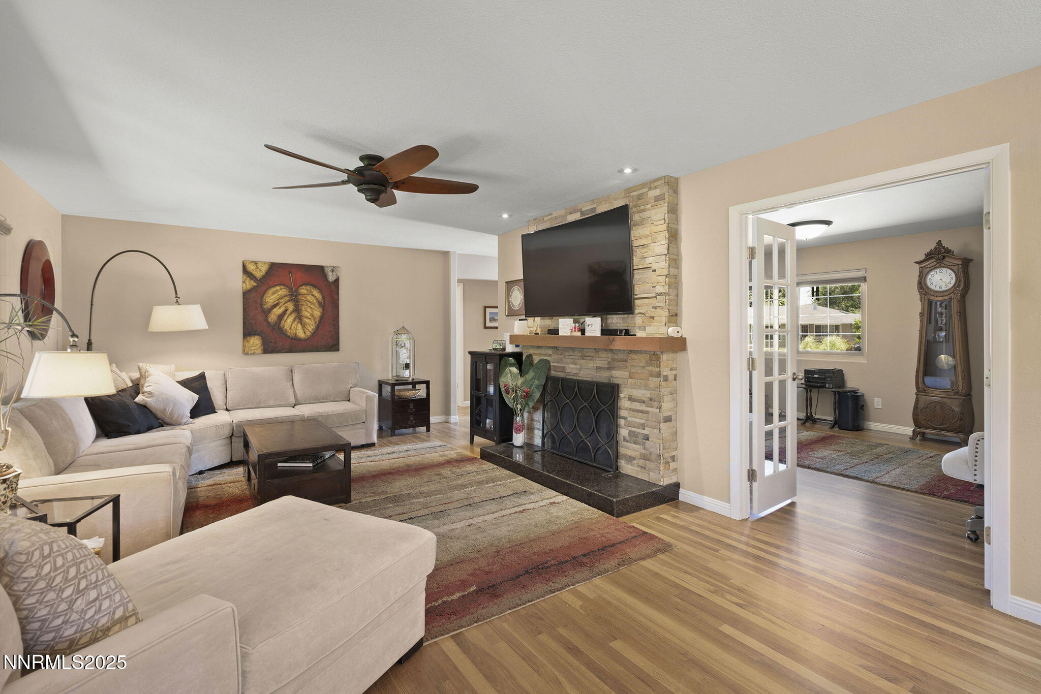 159 Circle Drive Reno, NV 89509 - Photo 5 of 22 5-web-or-mls-_DSC0367
