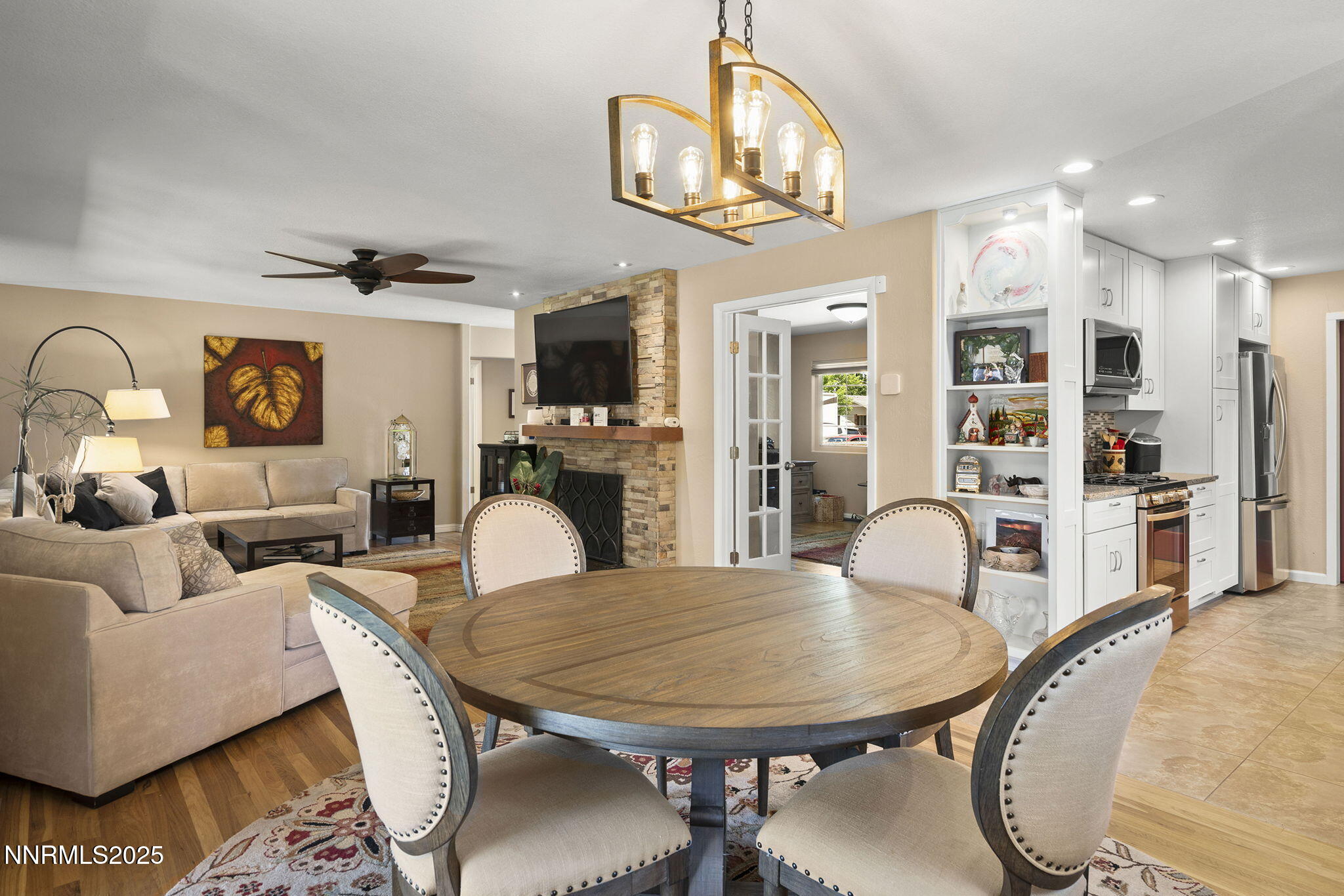 159 Circle Drive Reno, NV 89509 - Photo 7 of 22 7-web-or-mls-_DSC0377