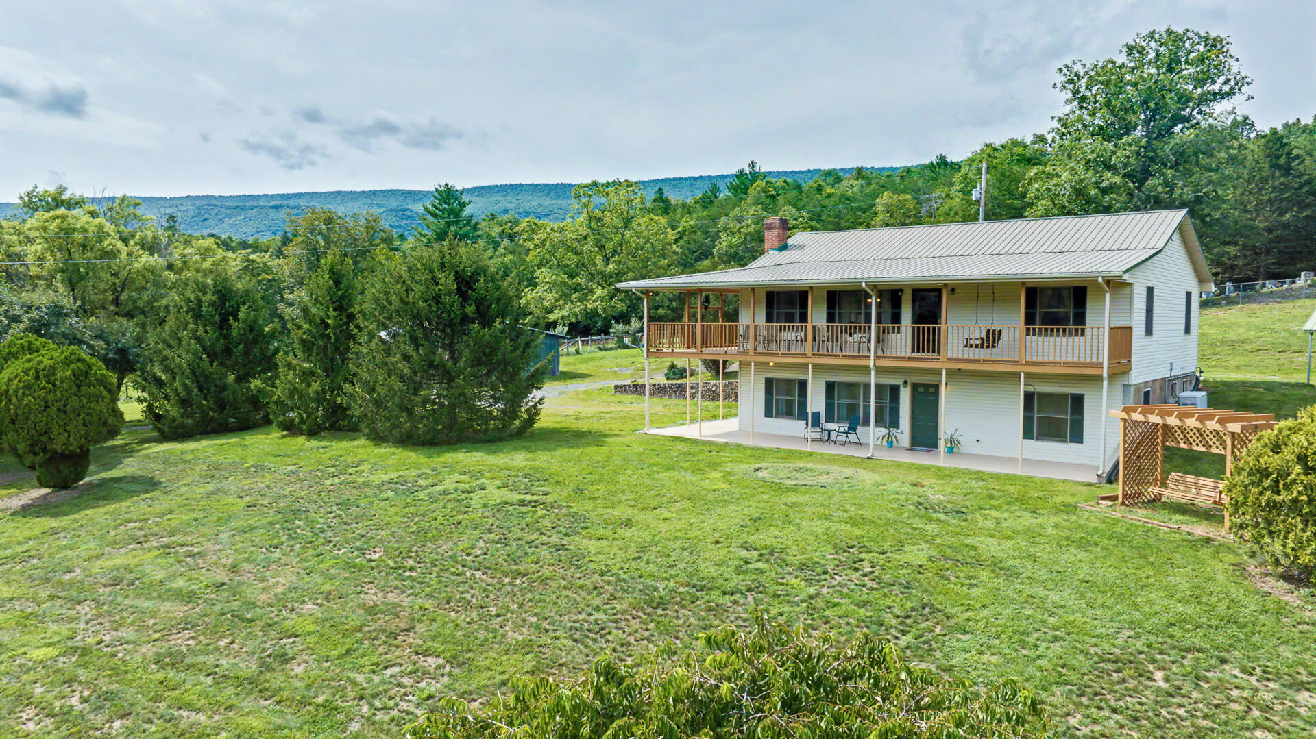 5741 Hall Road Catawba, VA 24070 - Photo 2 of 78 5741 Hall Rd-3