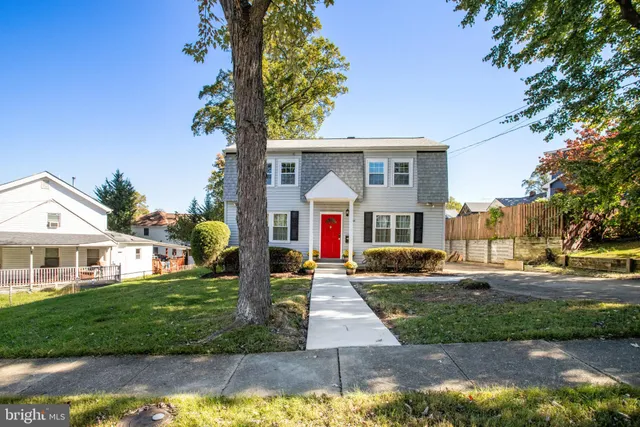 $744,990 | 6908 Barrett Road, Falls Church, VA 22042