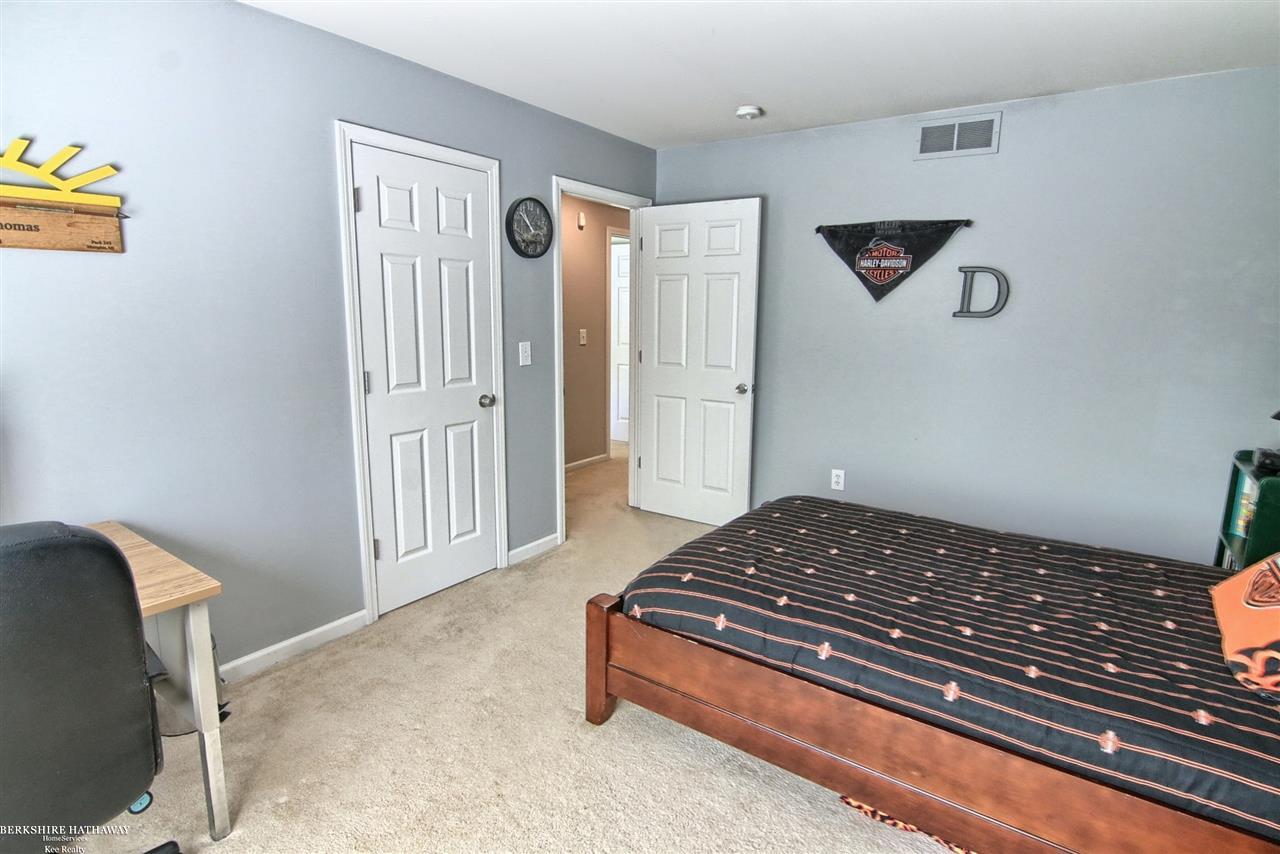 692 Stoddard Road Richmond, MI 48062 - Photo 23 of 31 31298410-22.JPG