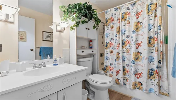 $2,100 | 2700 Bayshore Boulevard, Unit 1307, Dunedin, FL 34698