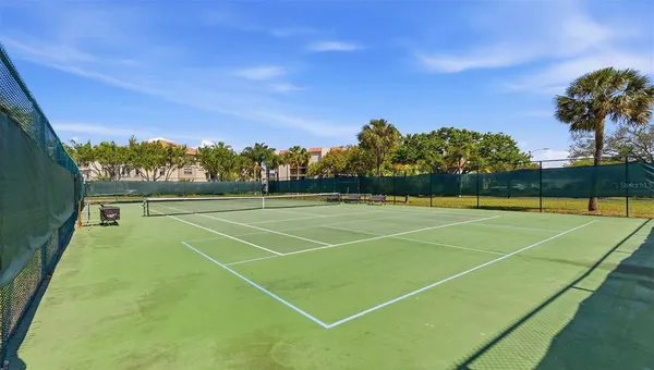 $2,100 | 2700 Bayshore Boulevard, Unit 1307, Dunedin, FL 34698