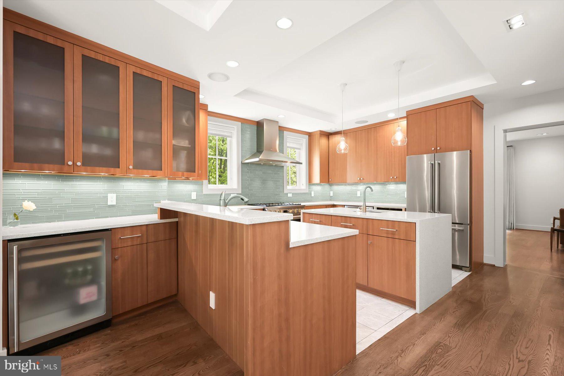 2901 Albemarle Street Northwest Washington, DC 20008 - Photo 17 of 42