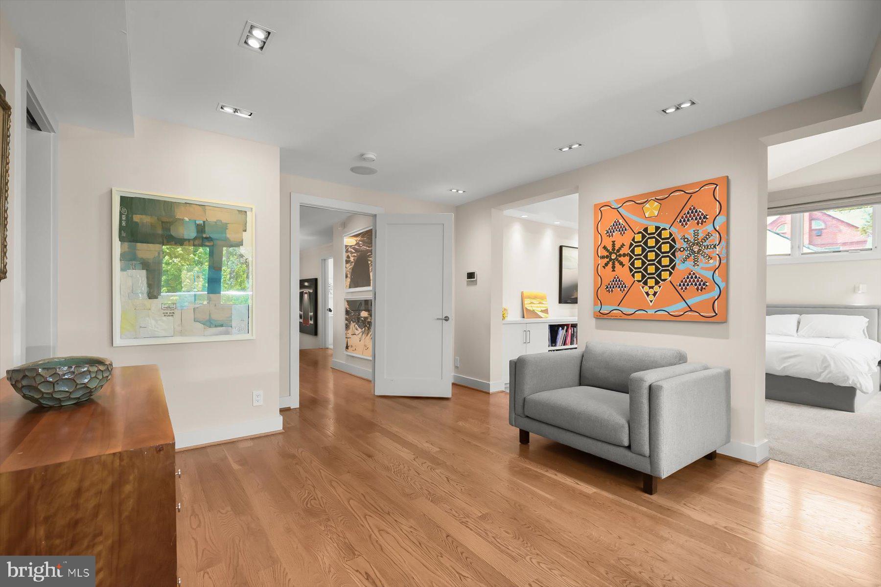 2901 Albemarle Street Northwest Washington, DC 20008 - Photo 21 of 42