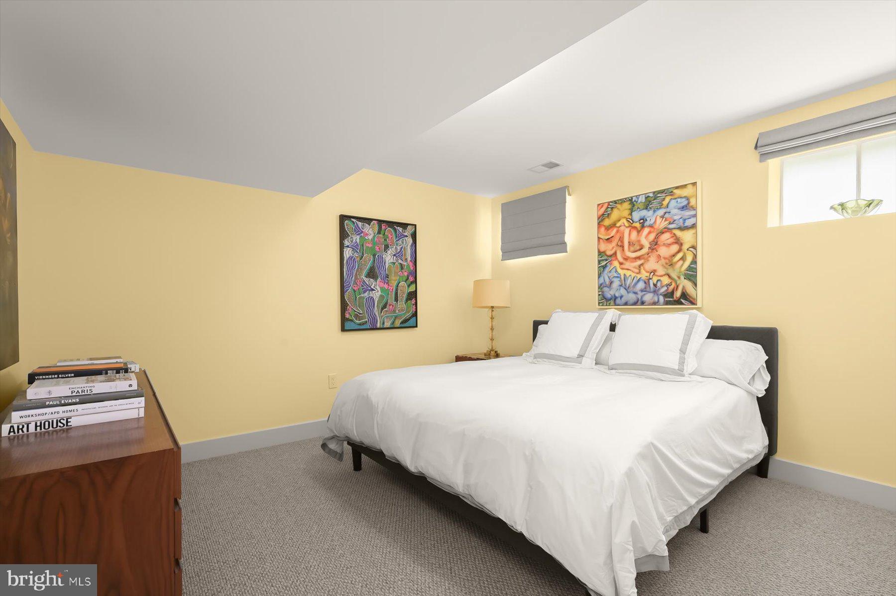 2901 Albemarle Street Northwest Washington, DC 20008 - Photo 38 of 42
