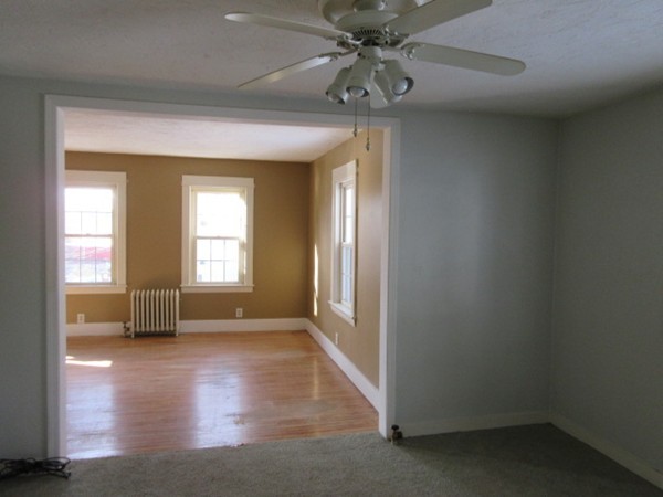 11 Burton Street Worcester, MA 01607 - Photo 4 of 26 Gallery Image 4