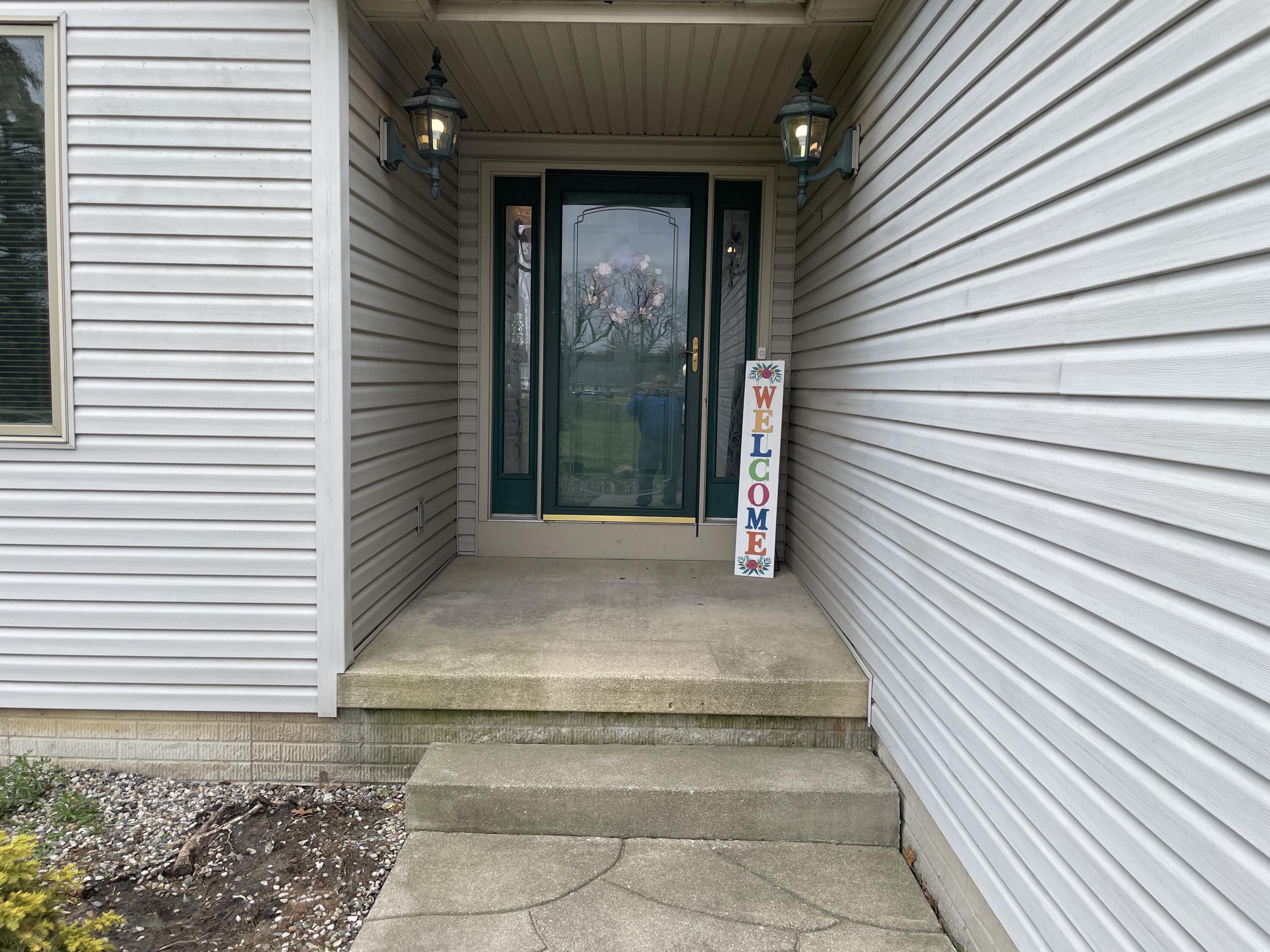 3217 Hunt Road Adrian, MI 49221 - Photo 3 of 38 3