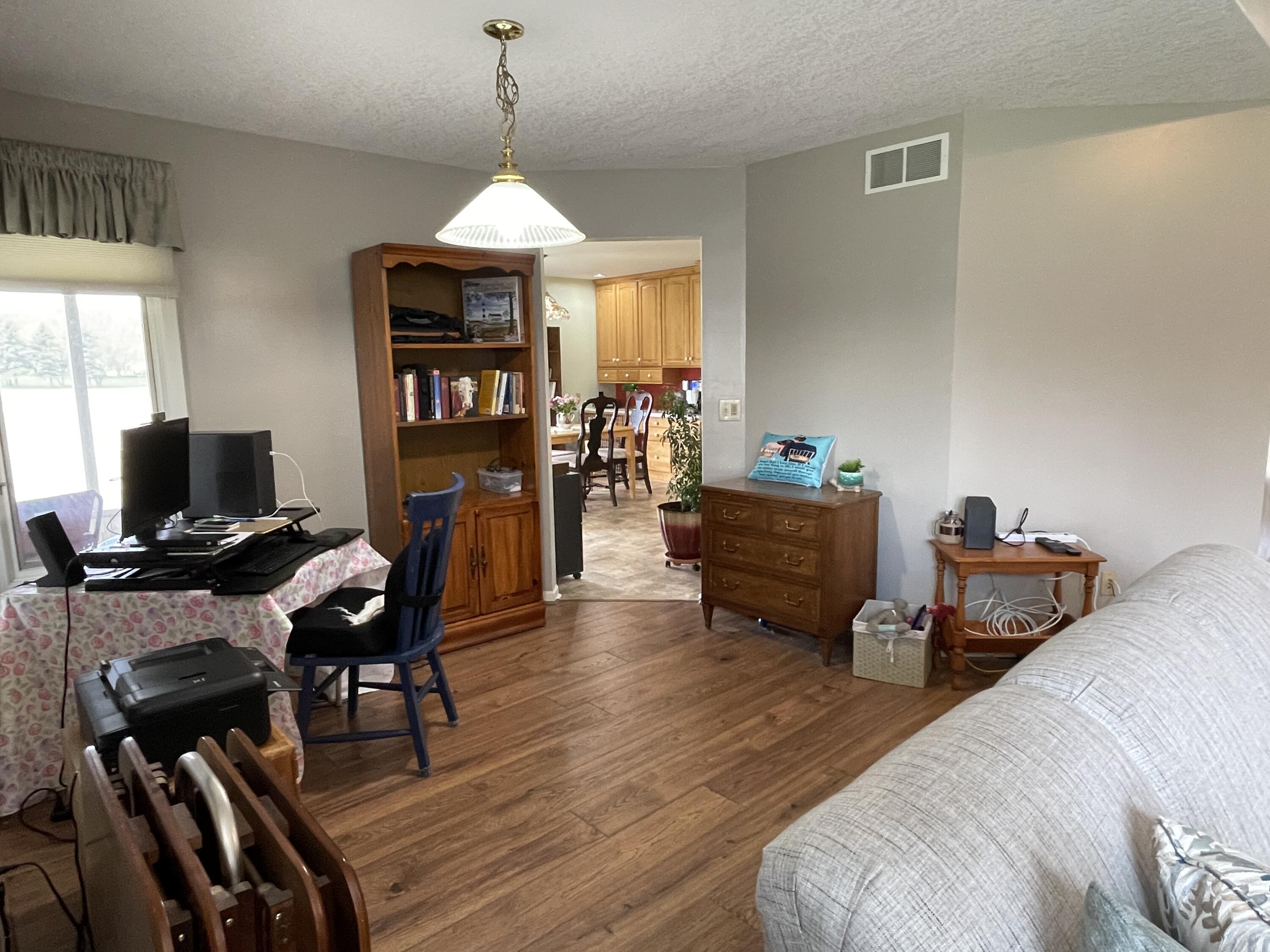 3217 Hunt Road Adrian, MI 49221 - Photo 7 of 38 7