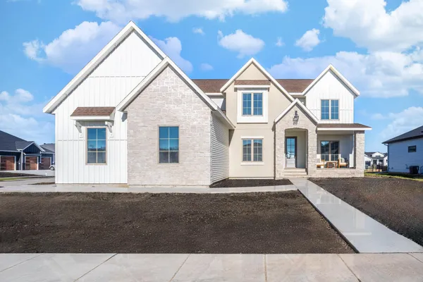 $1,093,345 | 1101 Aspen Terrace, West Fargo, ND 58078
