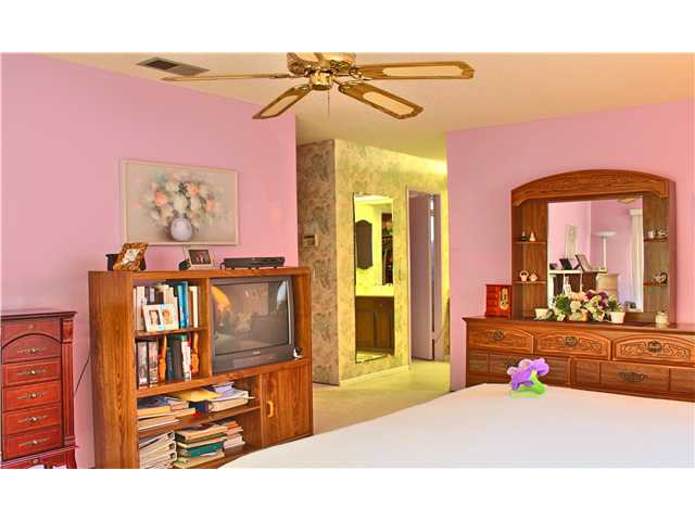 2426 Windmill View Road El Cajon, CA 92020 - Photo 15 of 23