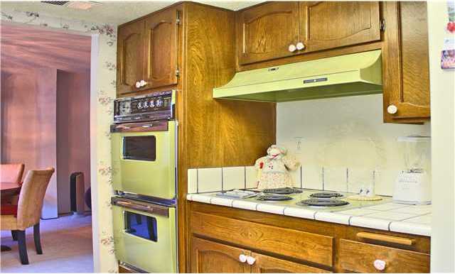 2426 Windmill View Road El Cajon, CA 92020 - Photo 8 of 23