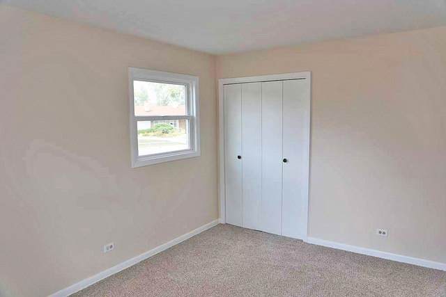 925 Ridge Avenue Elk Grove Village, IL 60007 - Photo 19 of 21